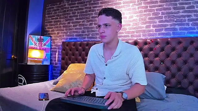 Thomas May4rs online show from 02-15-25, 04:03