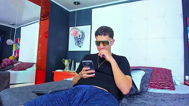 Thomas May4rs online show from 03-13-25, 07:42