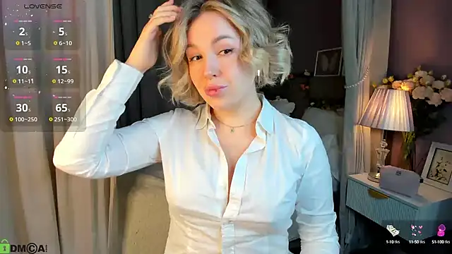 Nikki Kai online show from 09-18-25, 12:23