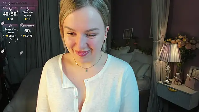 Nikki Kai online show from 11-17-25, 12:27