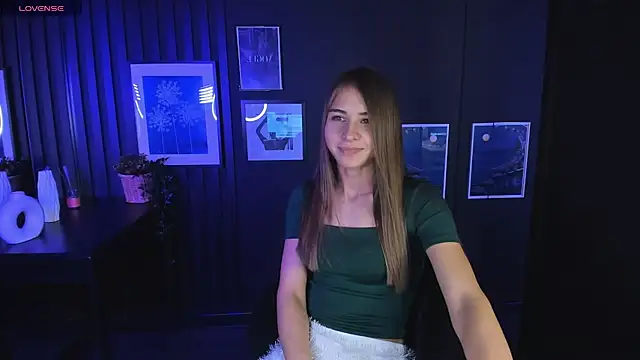 Snapshot of CharmBianca chatting on 02-01-25, 10:26 CharmBianca online show from 02-01-25, 10:26