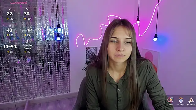 Snapshot of CharmBianca chatting on 02-16-25, 02:32 CharmBianca online show from 02-16-25, 02:32