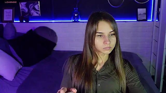 Snapshot of CharmBianca chatting on 02-19-25, 11:49 CharmBianca online show from 02-19-25, 11:49