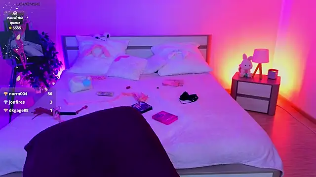 Hotary Yuko online show from 04-09-26, 06:19