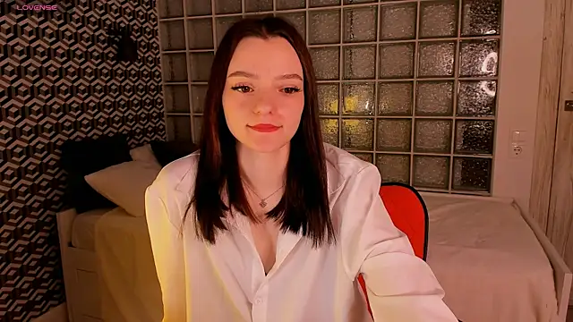 Snapshot of CaseyCraig chatting on 03-14-25, 11:22 CaseyCraig online show from 03-14-25, 11:22