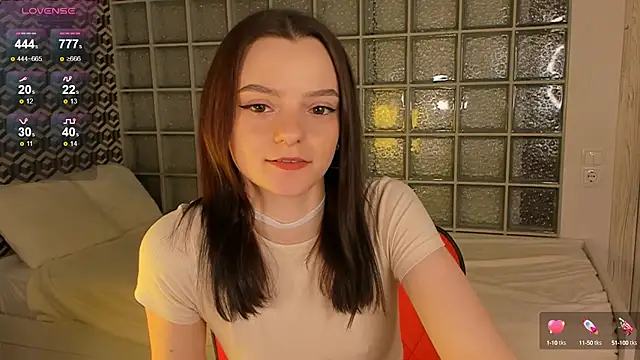 Snapshot of CaseyCraig chatting on 03-23-25, 02:15 CaseyCraig online show from 03-23-25, 02:15