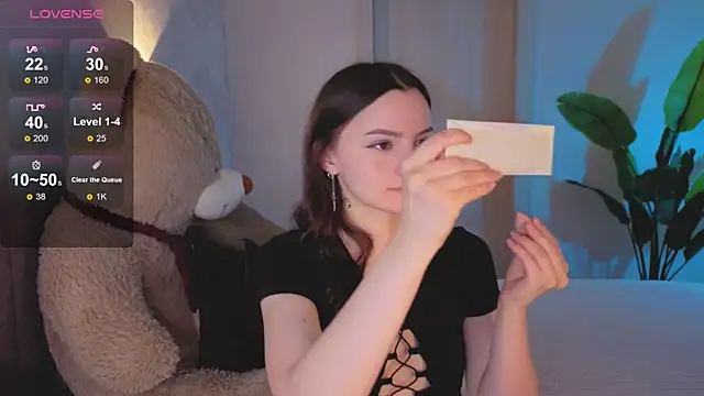 Snapshot of CaseyCraig chatting on 10-12-25, 03:44 CaseyCraig online show from 10-12-25, 03:44