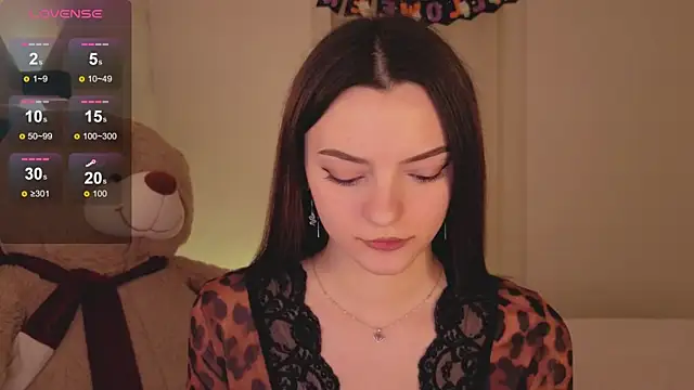 Snapshot of CaseyCraig chatting on 11-02-25, 04:31 CaseyCraig online show from 11-02-25, 04:31