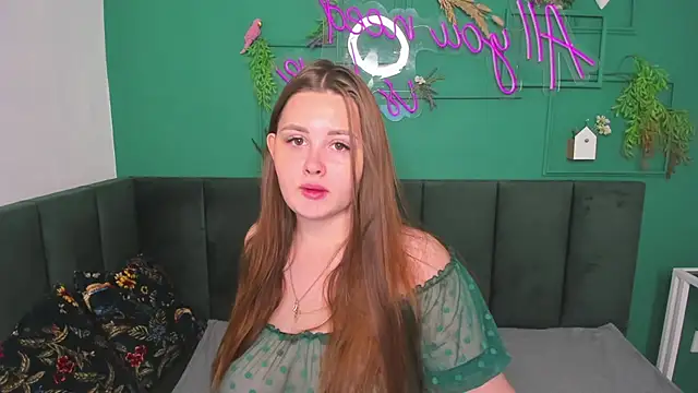 Snapshot of MargaretRoyy chatting on 09-24-25, 01:42 MargaretRoyy online show from 09-24-25, 01:42