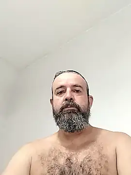 Snapshot of Denispvanft chatting on 01-12-26, 12:43 Denispvanft online show from 01-12-26, 12:43