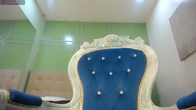 Snapshot of Saipadpuer30 chatting on 02-21-25, 06:18 Saipadpuer30 online show from 02-21-25, 06:18