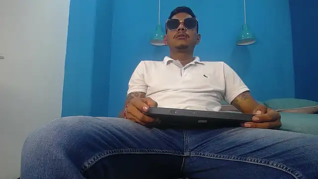 Snapshot of Saipadpuer30 chatting on 03-11-25, 07:14 Saipadpuer30 online show from 03-11-25, 07:14