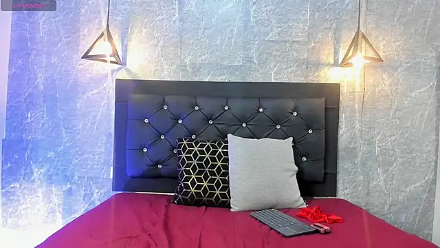 emberhodson online show from 11-11-25, 11:21