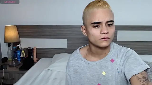 Liiamthompson online show from 01-10-26, 11:01