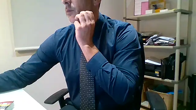 66MA69 online show from 04-21-26, 04:41