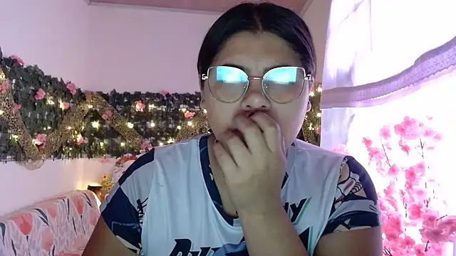 viccky vick online show from 11-28-25, 06:21