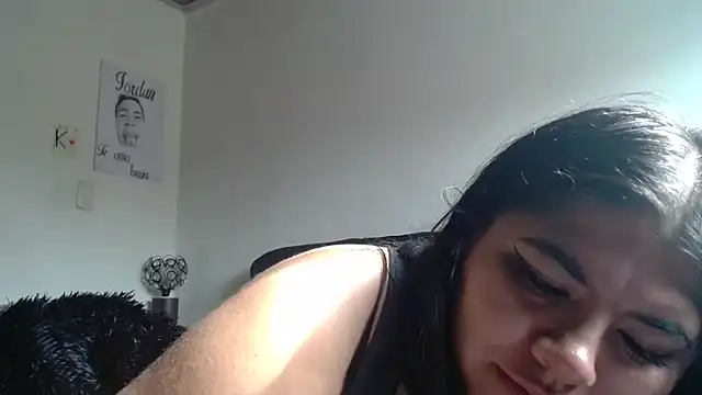 Snapshot of viccky_vick chatting on 05-31-26, 01:40 viccky vick online show from 05-31-26, 01:40