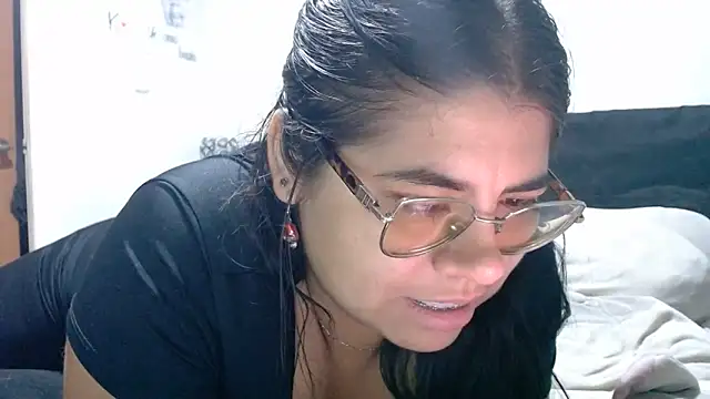 viccky vick online show from 06-18-26, 12:44