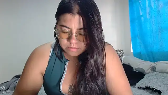 viccky vick online show from 07-28-26, 07:39