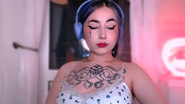 purplewitch online show from 09-18-25, 11:07