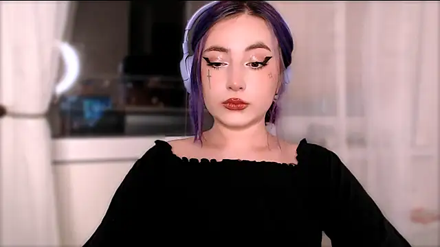 purplewitch online show from 10-14-25, 07:36