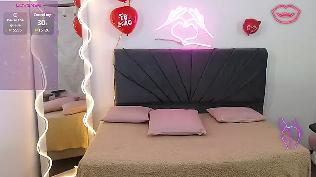 palmerfox tay online show from 02-19-25, 10:20