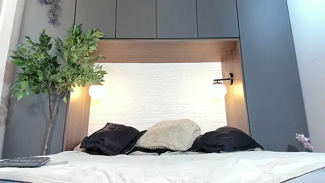 Alexa vandercloude online show from 03-12-25, 03:18