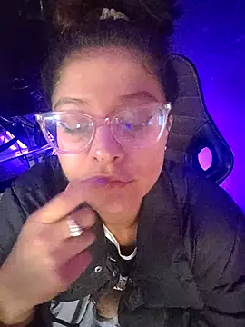 Snapshot of mac-sara chatting on 03-06-25, 08:16 mac-sara online show from 03-06-25, 08:16