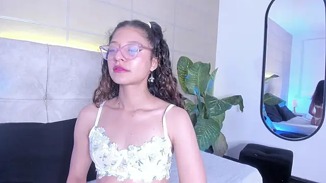 mac-sara online show from 09-14-25, 03:44