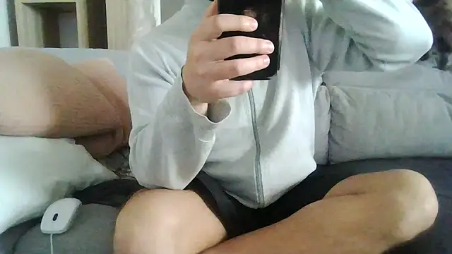 Zer oki online show from 03-18-26, 10:18