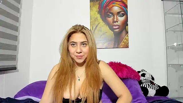 Snapshot of antonella4youu chatting on 03-22-25, 05:17 antonella4youu online show from 03-22-25, 05:17