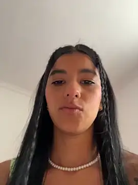 Snapshot of eva_roseee chatting on 04-26-26, 04:15 eva roseee online show from 04-26-26, 04:15