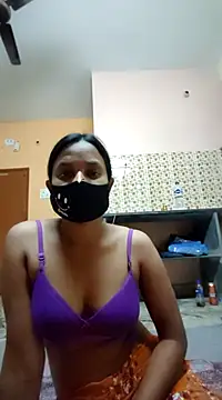 Snapshot of Olivia0879 chatting on 03-20-25, 06:31 Olivia0879 online show from 03-20-25, 06:31