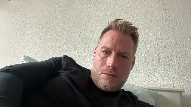 Christian87xxx online show from 06-13-26, 10:24