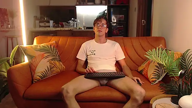 William Henry  online show from 03-24-26, 02:00