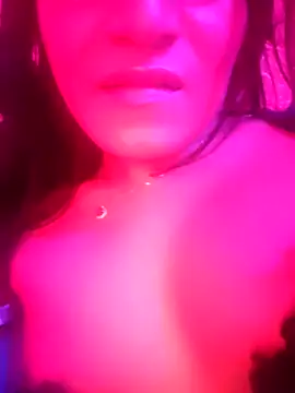 Snapshot of Dehtrans chatting on 11-22-25, 12:04 Dehtrans online show from 11-22-25, 12:04