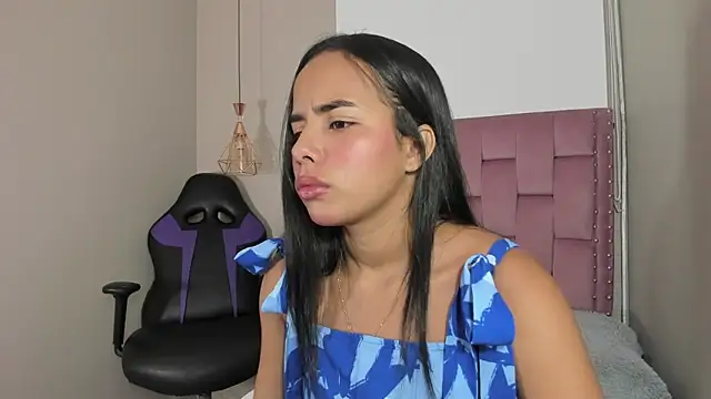 Roxy Stonee online show from 02-24-26, 03:21