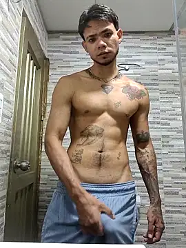 Niick01  online show from 11-27-25, 01:51