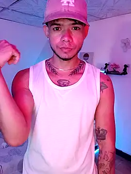 Snapshot of Niick01_ chatting on 01-07-26, 08:44 Niick01 online show from 01-07-26, 08:44