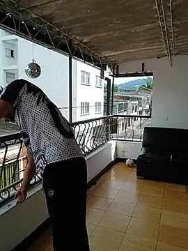 Snapshot of Niick01_ chatting on 02-25-26, 02:05 Niick01 online show from 02-25-26, 02:05