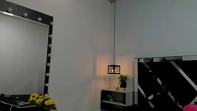 Snapshot of Annyrosee chatting on 03-06-25, 03:35 Annyrosee online show from 03-06-25, 03:35