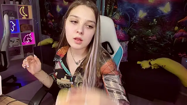 kaisajenner online show from 07-13-26, 07:05