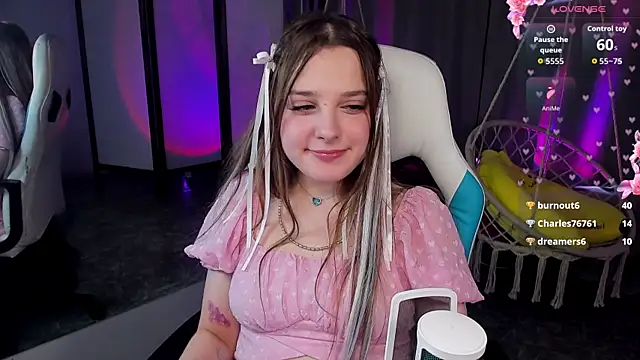 kaisajenner online show from 07-15-26, 10:31