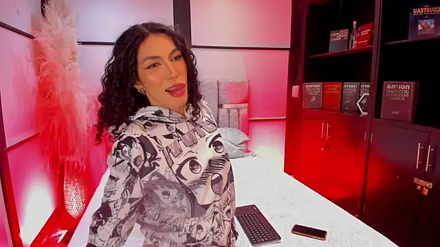 allicemackenzie online show from 12-15-25, 04:39