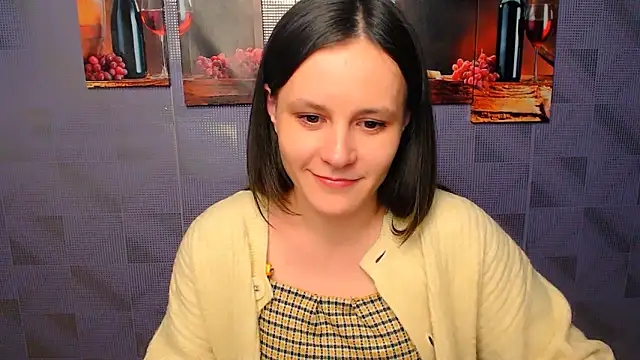 Snapshot of ValeriaHeart_ chatting on 02-13-25, 02:31 ValeriaHeart online show from 02-13-25, 02:31