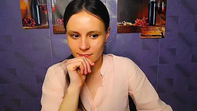 Snapshot of ValeriaHeart_ chatting on 02-19-25, 11:38 ValeriaHeart online show from 02-19-25, 11:38