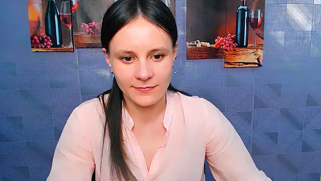 Snapshot of ValeriaHeart_ chatting on 03-14-25, 03:58 ValeriaHeart online show from 03-14-25, 03:58