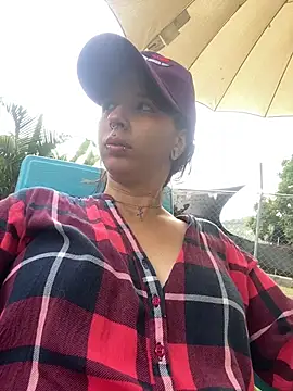 Snapshot of AriYokai chatting on 11-17-25, 06:35 AriYokai online show from 11-17-25, 06:35