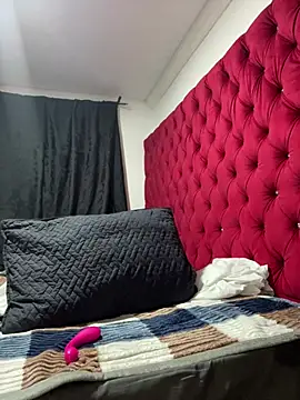 Snapshot of stefania_brunnett chatting on 02-05-26, 04:17 stefania brunnett online show from 02-05-26, 04:17
