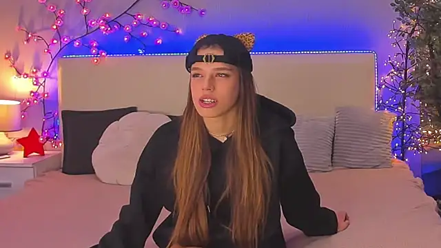 melissacrayzy online show from 03-18-26, 06:16